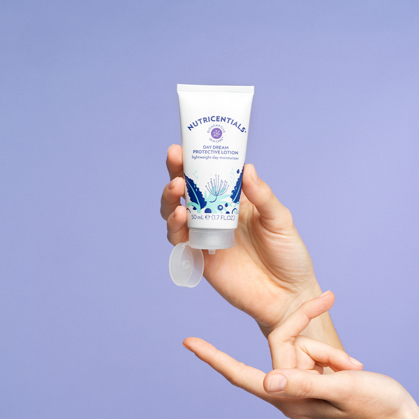 Day Dream Protective Lotion Lightweight Day Moisturizer SPF 30 Day Dream Protective Lotion Lightweight Day Moisturizer SPF 30