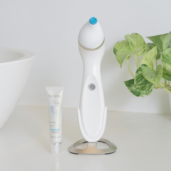 ageLOC LumiSpa iO Accent a ageLOC LumiSpa IdealEyes - Sada pro oční péči ageLOC LumiSpa iO Accent a ageLOC LumiSpa IdealEyes - Sada pro oční péči
