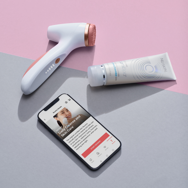 Čisticí sada ageLOC LumiSpa iO Rose Gold Cleansing Kit – pro suchou pleť Čisticí sada ageLOC LumiSpa iO Rose Gold Cleansing Kit – pro suchou pleť